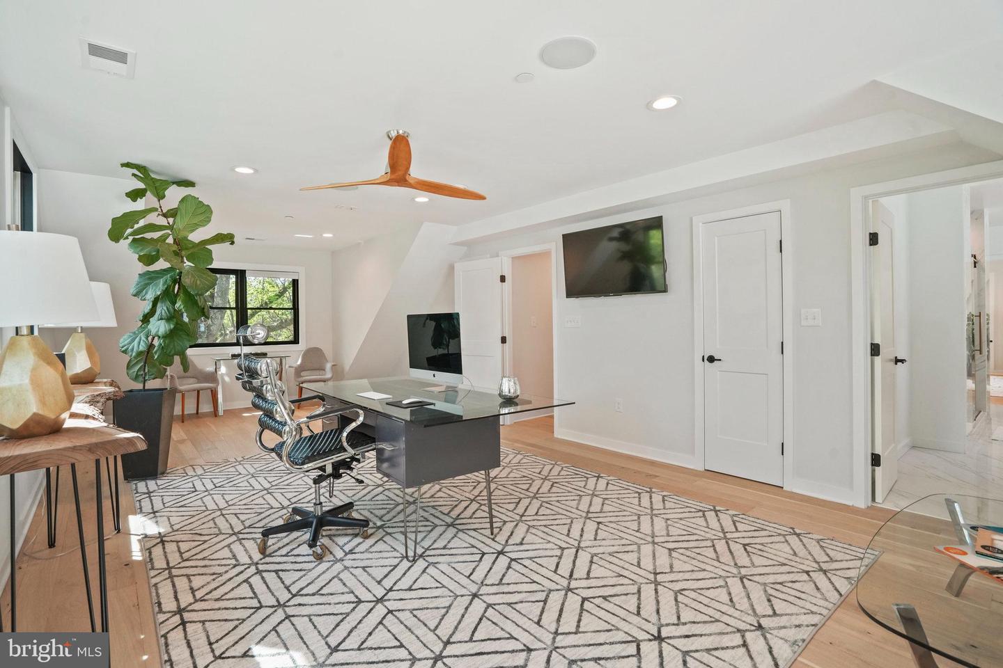 5711 POTOMAC AVE NW, WASHINGTON, District Of Columbia 20016, 6 Bedrooms Bedrooms, ,5 BathroomsBathrooms,Residential,For sale,5711 POTOMAC AVE NW,DCDC2197566 MLS # DCDC2197566