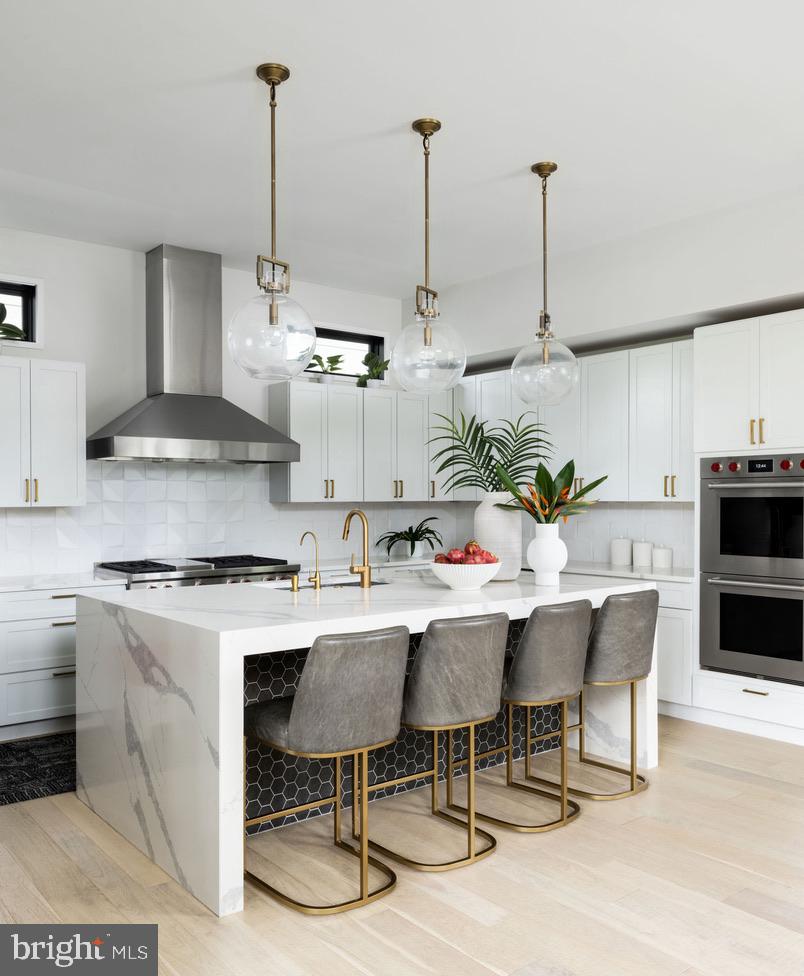 5711 POTOMAC AVE NW, WASHINGTON, District Of Columbia 20016, 6 Bedrooms Bedrooms, ,5 BathroomsBathrooms,Residential,For sale,5711 POTOMAC AVE NW,DCDC2197566 MLS # DCDC2197566