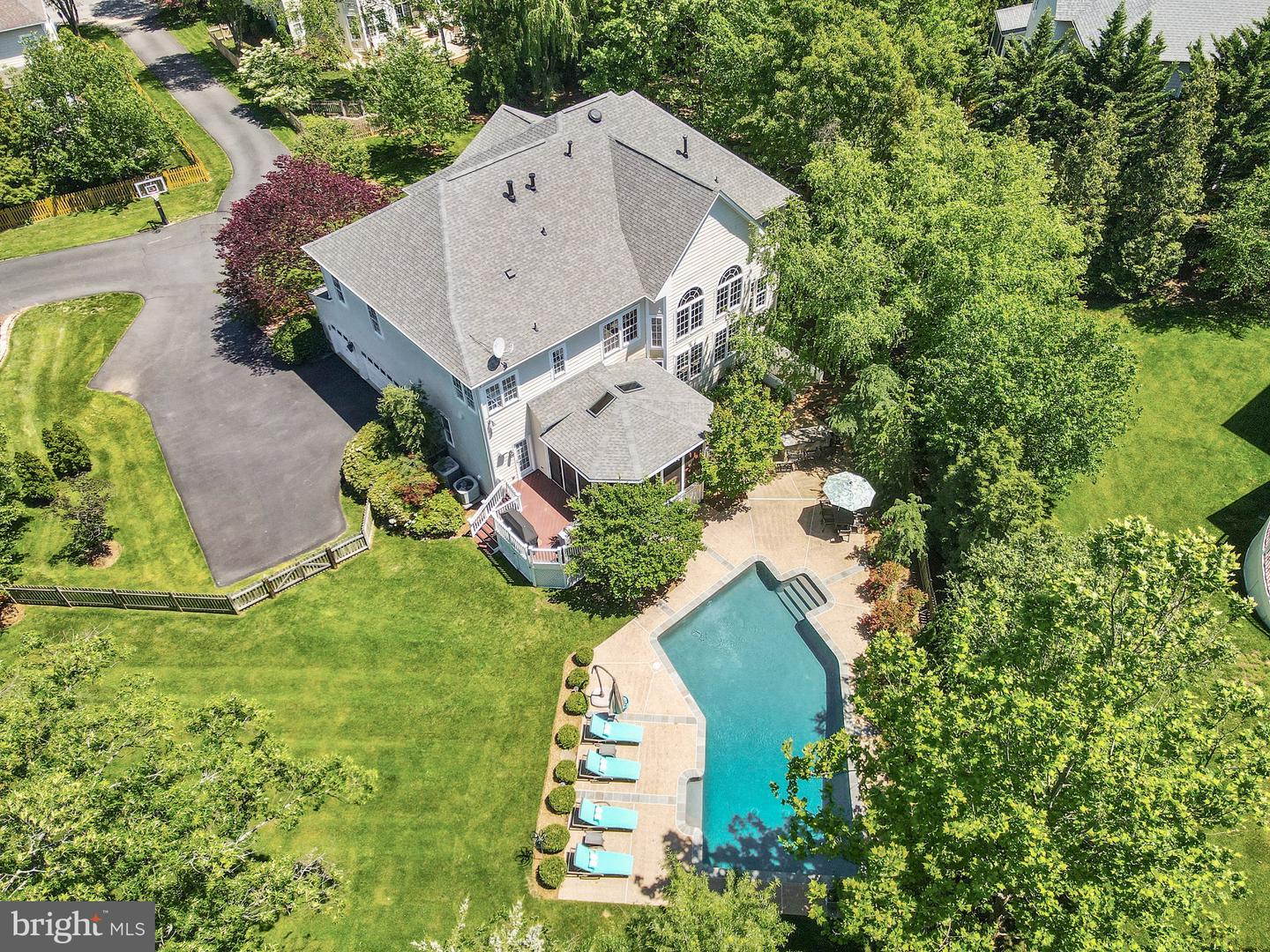 42856 RIDGEWAY DR, BROADLANDS, Virginia 20148, 5 Bedrooms Bedrooms, ,4 BathroomsBathrooms,Residential,For sale,42856 RIDGEWAY DR,VALO2094864 MLS # VALO2094864