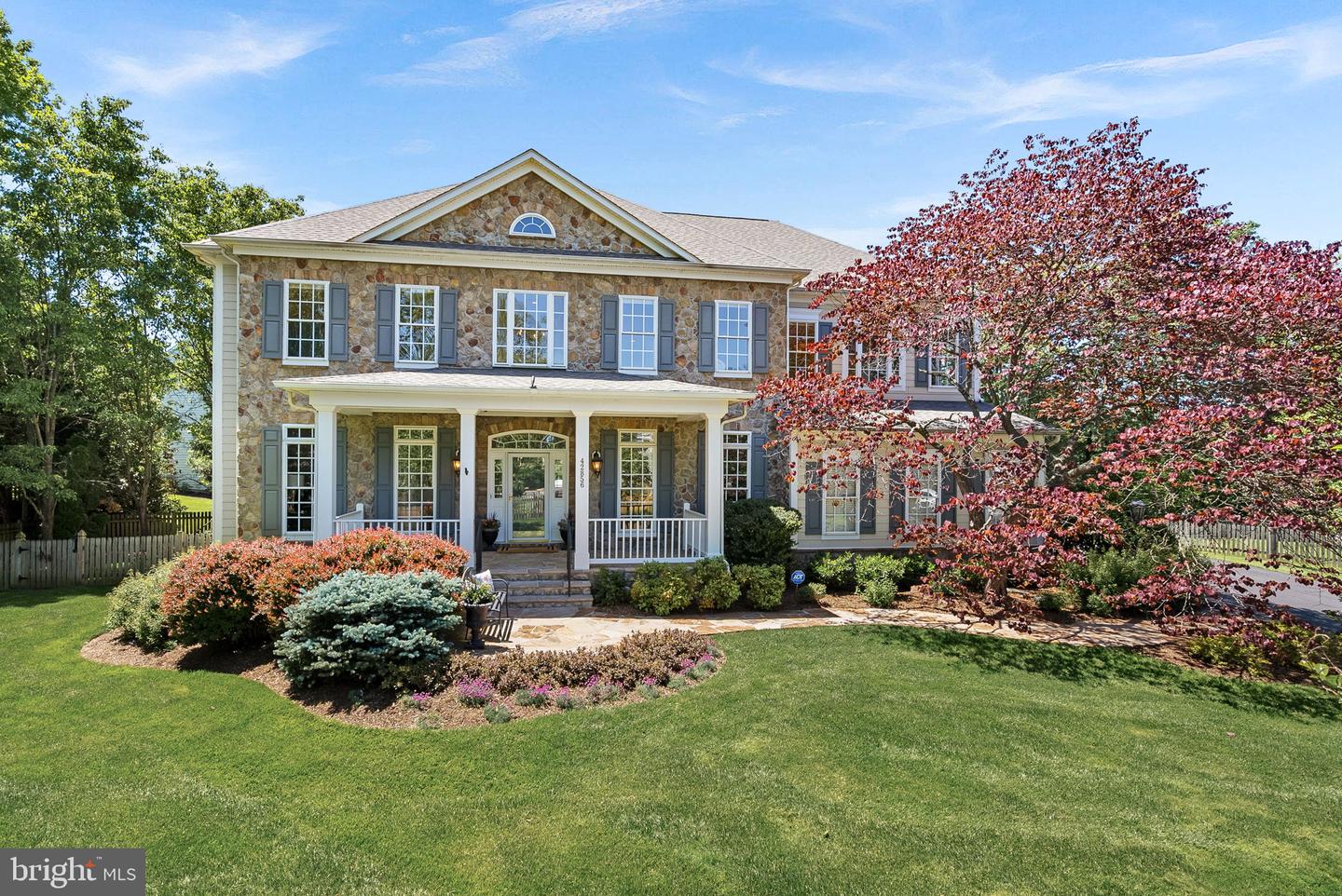 42856 RIDGEWAY DR, BROADLANDS, Virginia 20148, 5 Bedrooms Bedrooms, ,4 BathroomsBathrooms,Residential,For sale,42856 RIDGEWAY DR,VALO2094864 MLS # VALO2094864