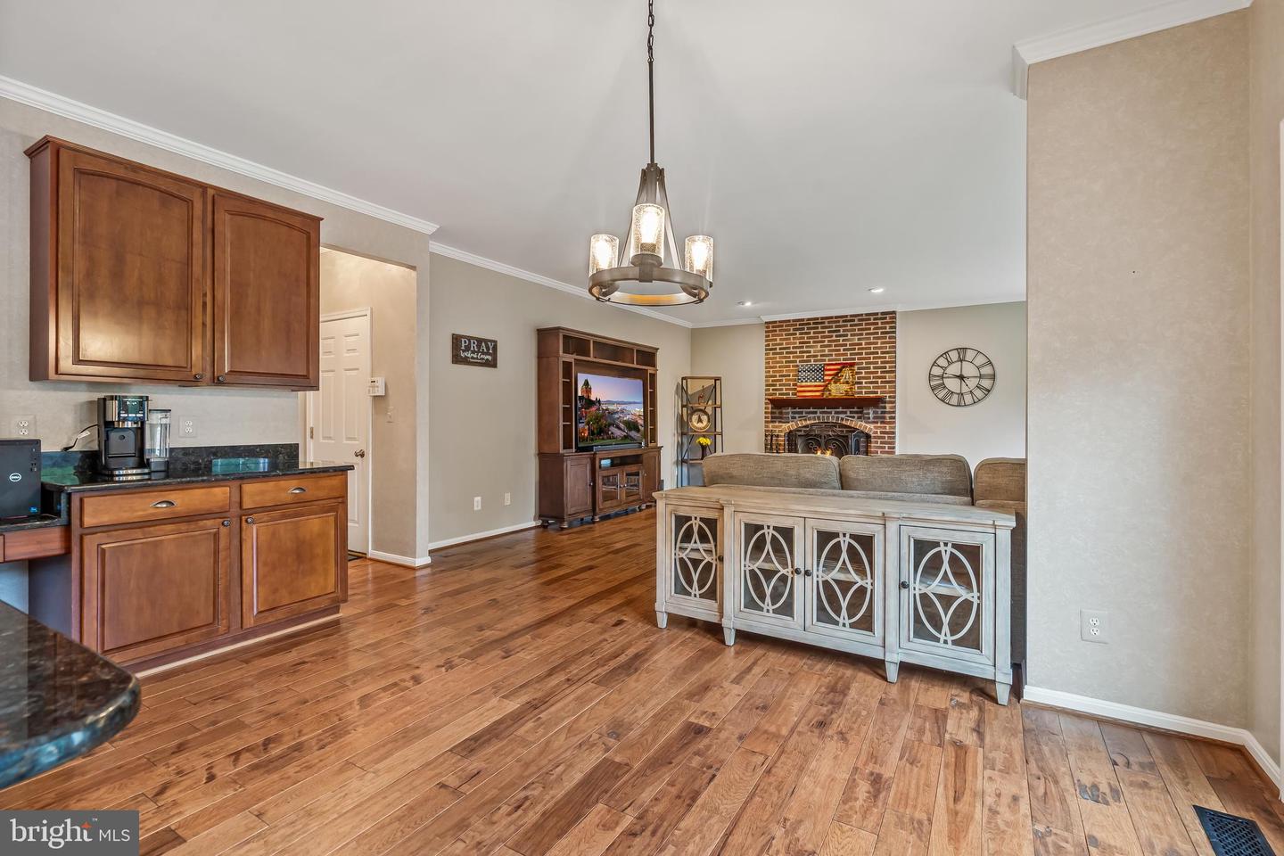 9804 LUCK PENNY CT, BRISTOW, Virginia 20136, 5 Bedrooms Bedrooms, ,3 BathroomsBathrooms,Residential,For sale,9804 LUCK PENNY CT,VAPW2093184 MLS # VAPW2093184