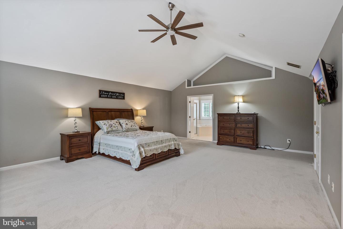 9804 LUCK PENNY CT, BRISTOW, Virginia 20136, 5 Bedrooms Bedrooms, ,3 BathroomsBathrooms,Residential,For sale,9804 LUCK PENNY CT,VAPW2093184 MLS # VAPW2093184