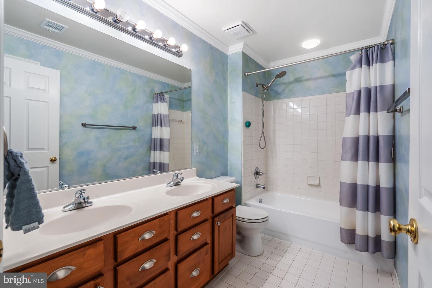 9804 LUCK PENNY CT, BRISTOW, Virginia 20136, 5 Bedrooms Bedrooms, ,3 BathroomsBathrooms,Residential,For sale,9804 LUCK PENNY CT,VAPW2093184 MLS # VAPW2093184