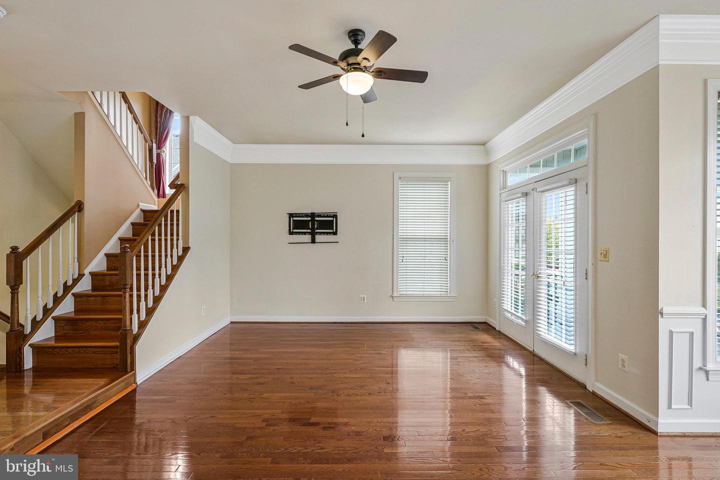 18202 MILL HOUSE SQ, LEESBURG, Virginia 20176, 3 Bedrooms Bedrooms, ,3 BathroomsBathrooms,Residential,For sale,18202 MILL HOUSE SQ,VALO2094900 MLS # VALO2094900