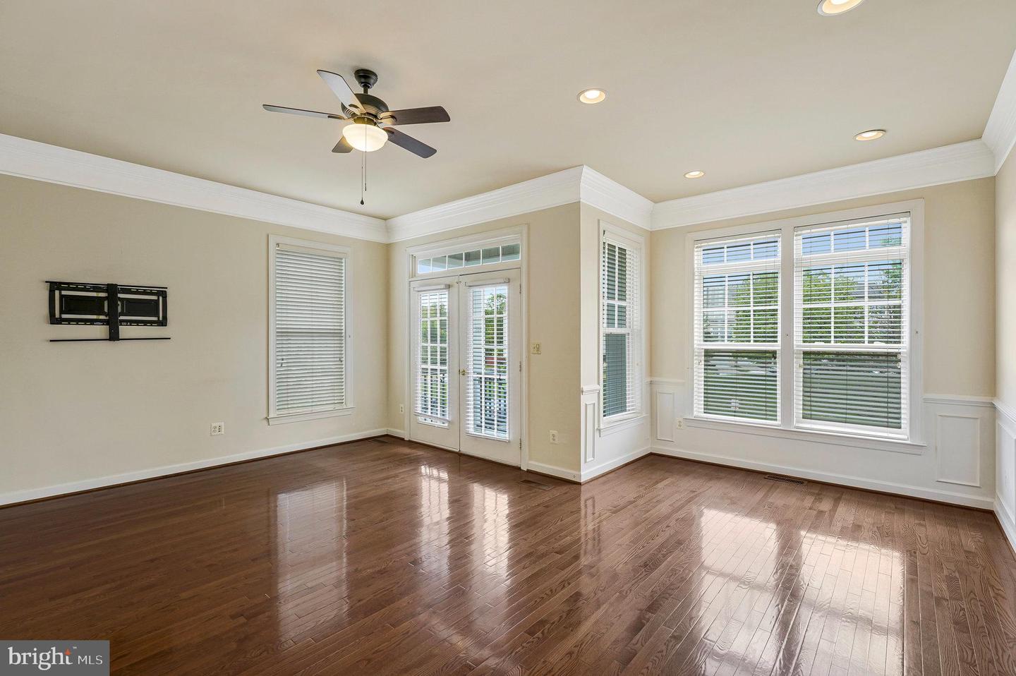 18202 MILL HOUSE SQ, LEESBURG, Virginia 20176, 3 Bedrooms Bedrooms, ,3 BathroomsBathrooms,Residential,For sale,18202 MILL HOUSE SQ,VALO2094900 MLS # VALO2094900