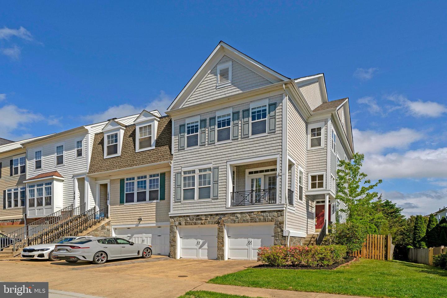 18202 MILL HOUSE SQ, LEESBURG, Virginia 20176, 3 Bedrooms Bedrooms, ,3 BathroomsBathrooms,Residential,For sale,18202 MILL HOUSE SQ,VALO2094900 MLS # VALO2094900