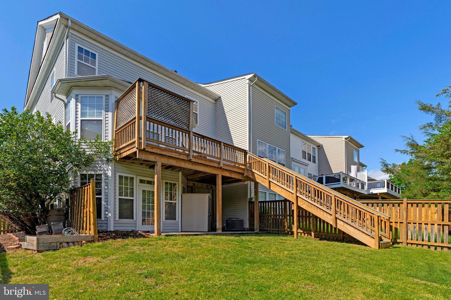 18202 MILL HOUSE SQ, LEESBURG, Virginia 20176, 3 Bedrooms Bedrooms, ,3 BathroomsBathrooms,Residential,For sale,18202 MILL HOUSE SQ,VALO2094900 MLS # VALO2094900