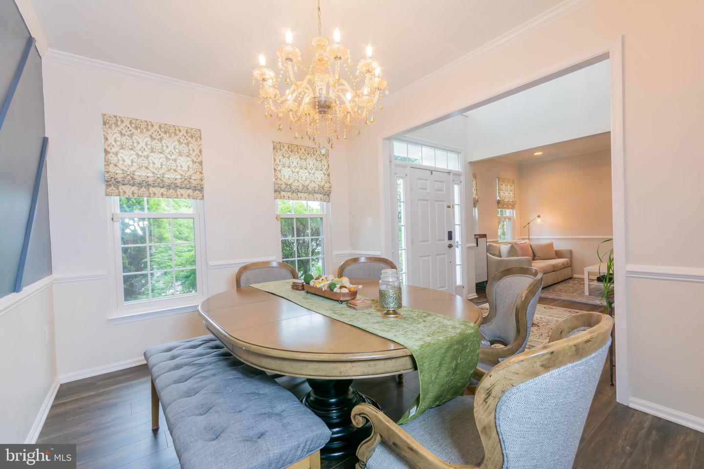 12901 CEDAR GLEN LN, HERNDON, Virginia 20171, 4 Bedrooms Bedrooms, ,3 BathroomsBathrooms,Residential,For sale,12901 CEDAR GLEN LN,VAFX2236848 MLS # VAFX2236848