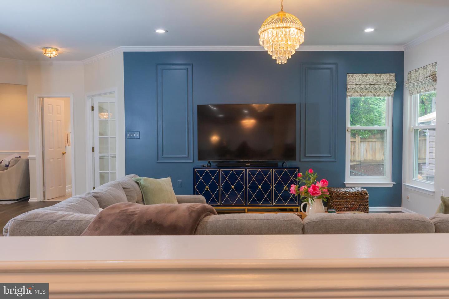 12901 CEDAR GLEN LN, HERNDON, Virginia 20171, 4 Bedrooms Bedrooms, ,3 BathroomsBathrooms,Residential,For sale,12901 CEDAR GLEN LN,VAFX2236848 MLS # VAFX2236848