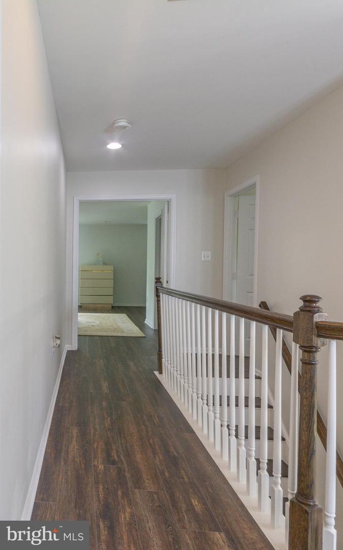 12901 CEDAR GLEN LN, HERNDON, Virginia 20171, 4 Bedrooms Bedrooms, ,3 BathroomsBathrooms,Residential,For sale,12901 CEDAR GLEN LN,VAFX2236848 MLS # VAFX2236848