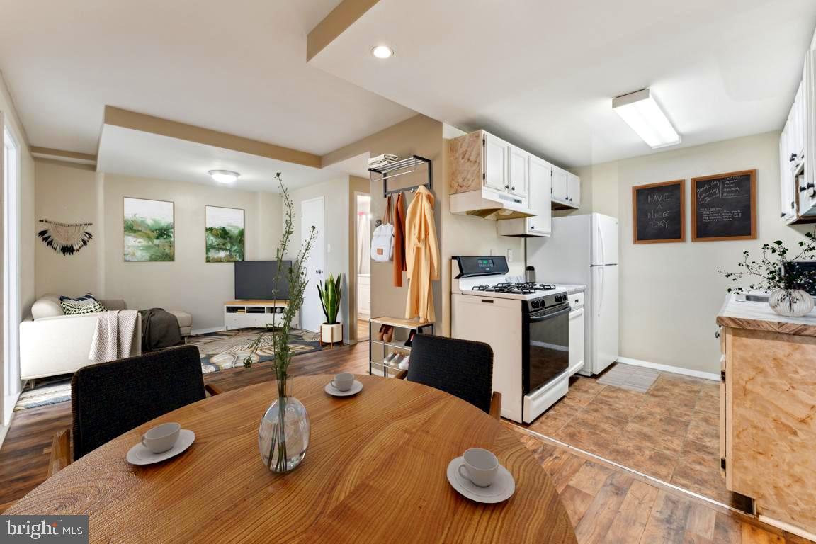 4600 DUKE ST #1118, ALEXANDRIA, Virginia 22304, ,1 BathroomBathrooms,Residential,For sale,4600 DUKE ST #1118,VAAX2044674 MLS # VAAX2044674