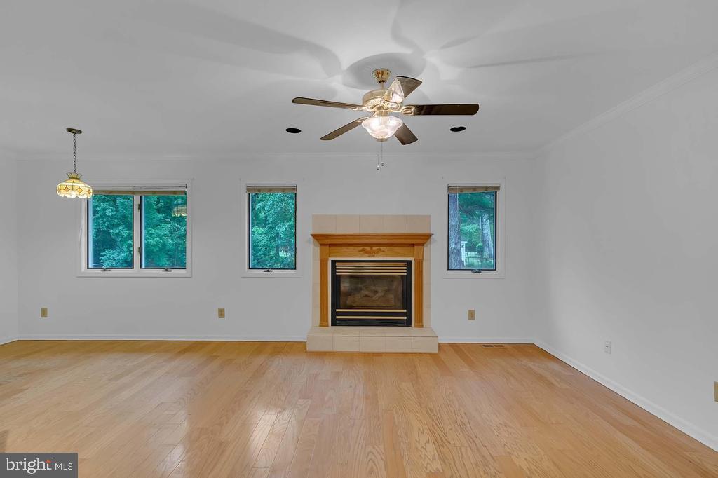 30 WATERWAY DR, MONTROSS, Virginia 22520, 3 Bedrooms Bedrooms, ,2 BathroomsBathrooms,Residential,For sale,30 WATERWAY DR,VAWE2008772 MLS # VAWE2008772