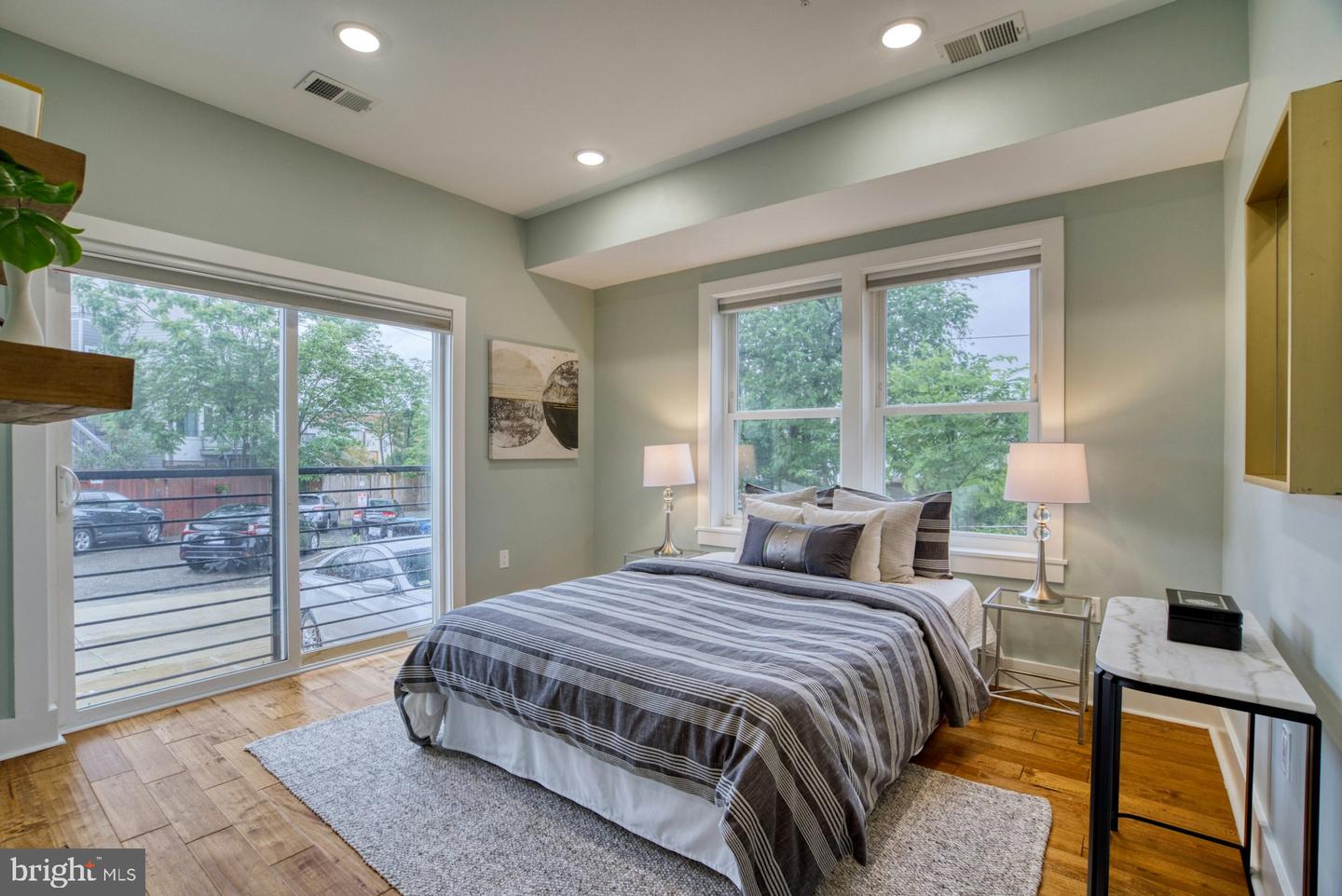 515 MONTANA AVE NE #2, WASHINGTON, District Of Columbia 20017, 2 Bedrooms Bedrooms, ,2 BathroomsBathrooms,Residential,For sale,515 MONTANA AVE NE #2,DCDC2197834 MLS # DCDC2197834