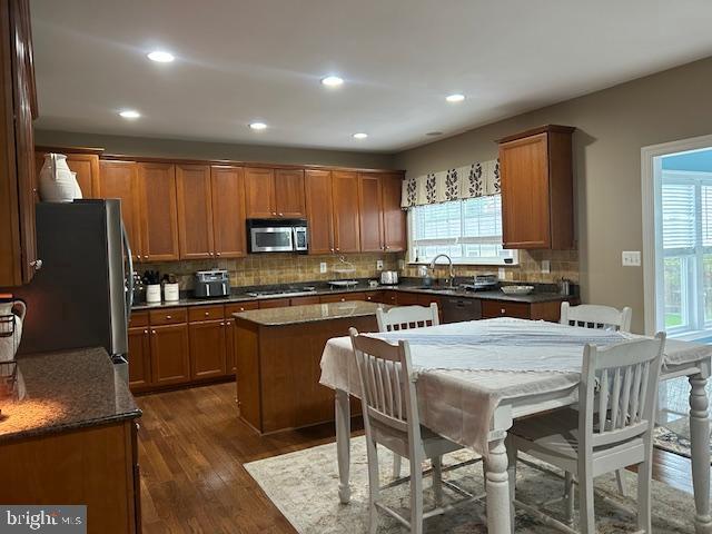 108 ROSEVILLE CT, BOYCE, Virginia 22620, 5 Bedrooms Bedrooms, ,4 BathroomsBathrooms,Residential,For sale,108 ROSEVILLE CT,VACL2003654 MLS # VACL2003654