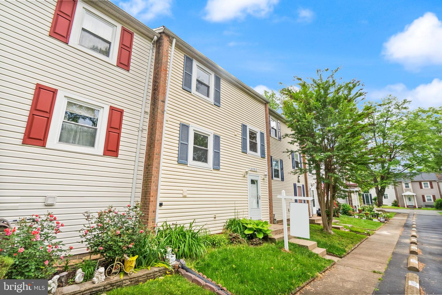 4932 TIBBITT LN, BURKE, Virginia 22015, 3 Bedrooms Bedrooms, ,2 BathroomsBathrooms,Residential,For sale,4932 TIBBITT LN,VAFX2237062 MLS # VAFX2237062