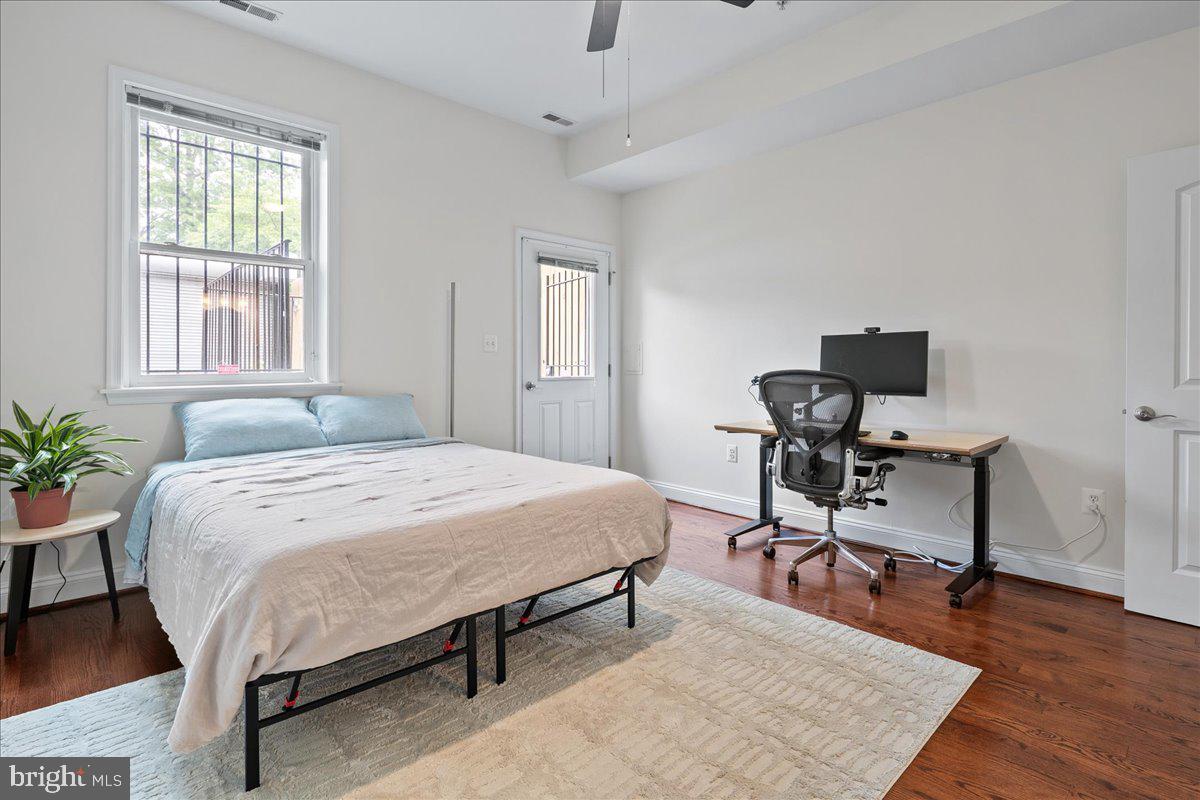 4215 8TH ST NW #1, WASHINGTON, District Of Columbia 20011, 2 Bedrooms Bedrooms, 2 Rooms Rooms,2 BathroomsBathrooms,Residential,For sale,4215 8TH ST NW #1,DCDC2197842 MLS # DCDC2197842