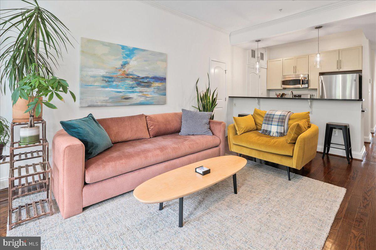 4215 8TH ST NW #1, WASHINGTON, District Of Columbia 20011, 2 Bedrooms Bedrooms, 2 Rooms Rooms,2 BathroomsBathrooms,Residential,For sale,4215 8TH ST NW #1,DCDC2197842 MLS # DCDC2197842