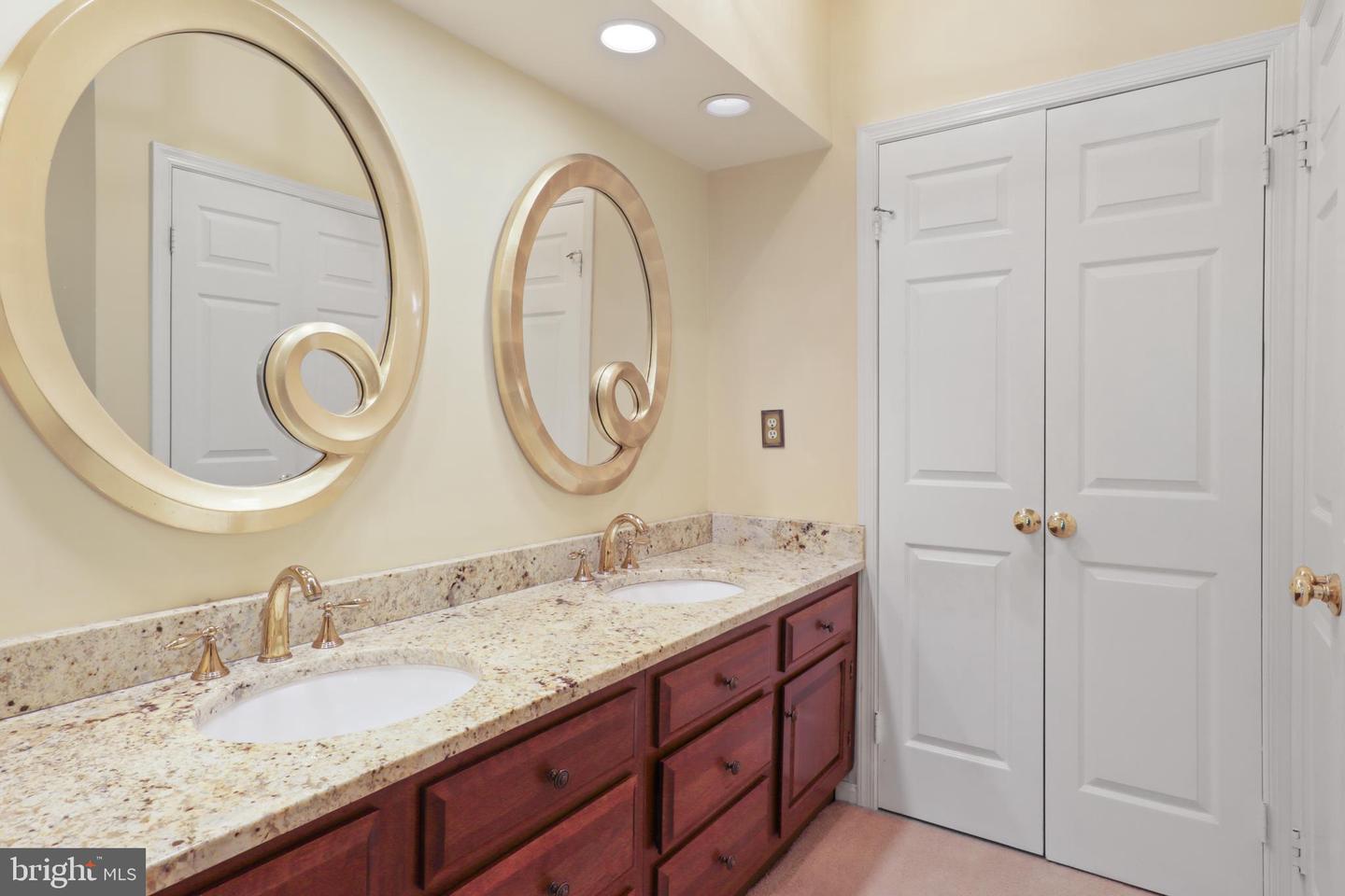 10204 ASPEN WILLOW DR, FAIRFAX, Virginia 22032, 4 Bedrooms Bedrooms, ,4 BathroomsBathrooms,Residential,For sale,10204 ASPEN WILLOW DR,VAFC2006222 MLS # VAFC2006222