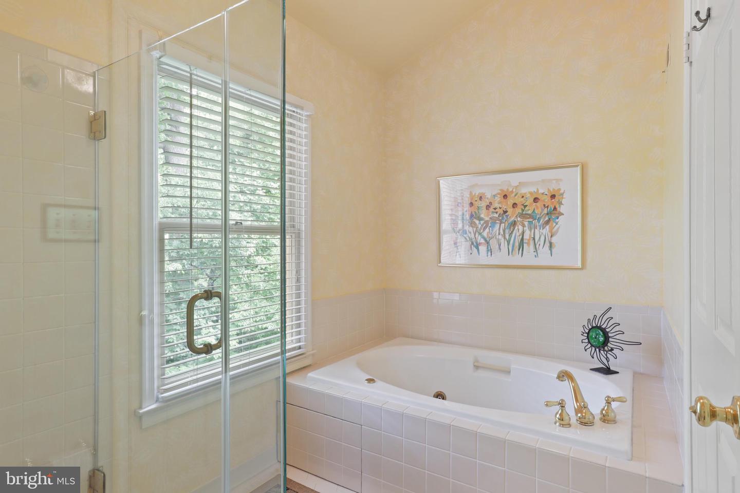 10204 ASPEN WILLOW DR, FAIRFAX, Virginia 22032, 4 Bedrooms Bedrooms, ,4 BathroomsBathrooms,Residential,For sale,10204 ASPEN WILLOW DR,VAFC2006222 MLS # VAFC2006222