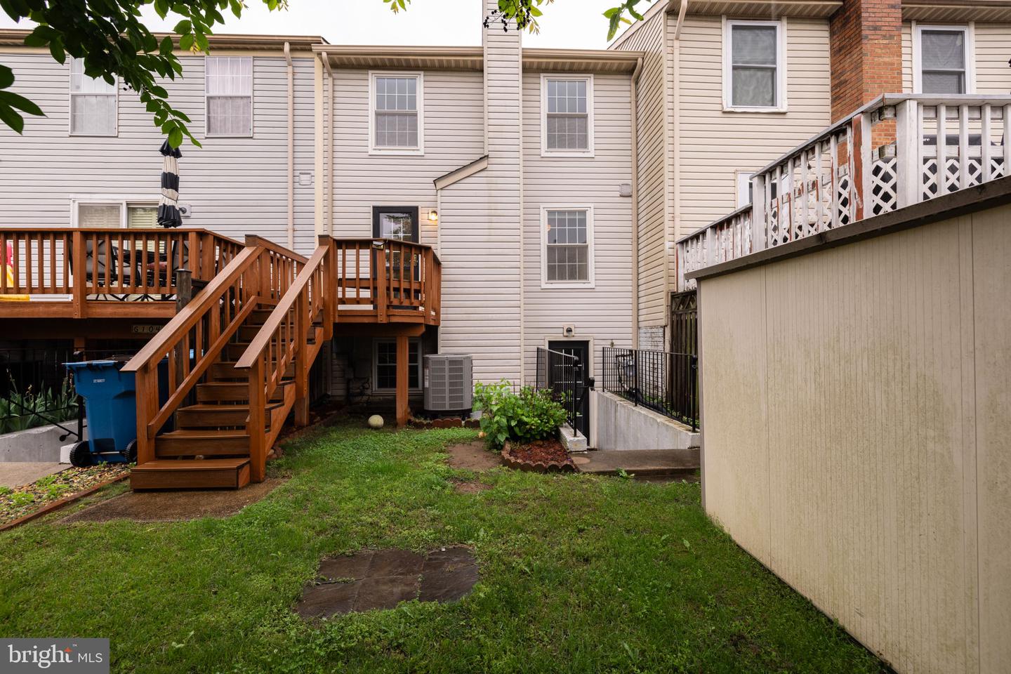 6106 HYACINTH DR, ALEXANDRIA, Virginia 22310, 2 Bedrooms Bedrooms, ,2 BathroomsBathrooms,Residential,For sale,6106 HYACINTH DR,VAFX2237086 MLS # VAFX2237086