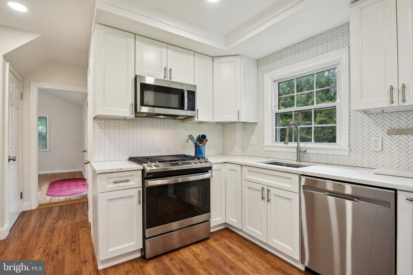 2305 CAVENDISH DR, ALEXANDRIA, Virginia 22308, 4 Bedrooms Bedrooms, ,3 BathroomsBathrooms,Residential,For sale,2305 CAVENDISH DR,VAFX2237094 MLS # VAFX2237094