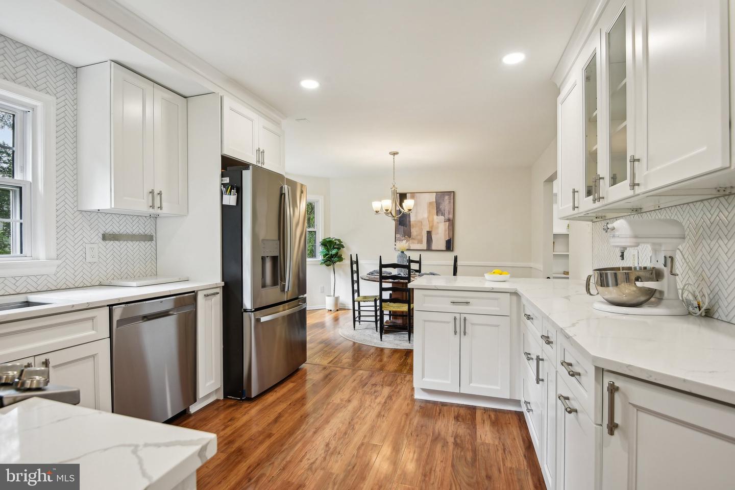 2305 CAVENDISH DR, ALEXANDRIA, Virginia 22308, 4 Bedrooms Bedrooms, ,3 BathroomsBathrooms,Residential,For sale,2305 CAVENDISH DR,VAFX2237094 MLS # VAFX2237094