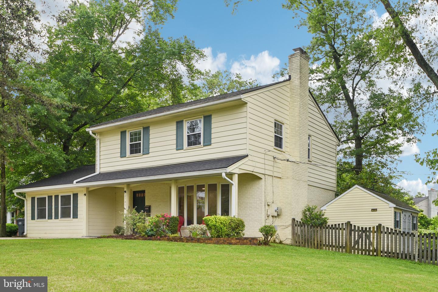 2305 CAVENDISH DR, ALEXANDRIA, Virginia 22308, 4 Bedrooms Bedrooms, ,3 BathroomsBathrooms,Residential,For sale,2305 CAVENDISH DR,VAFX2237094 MLS # VAFX2237094