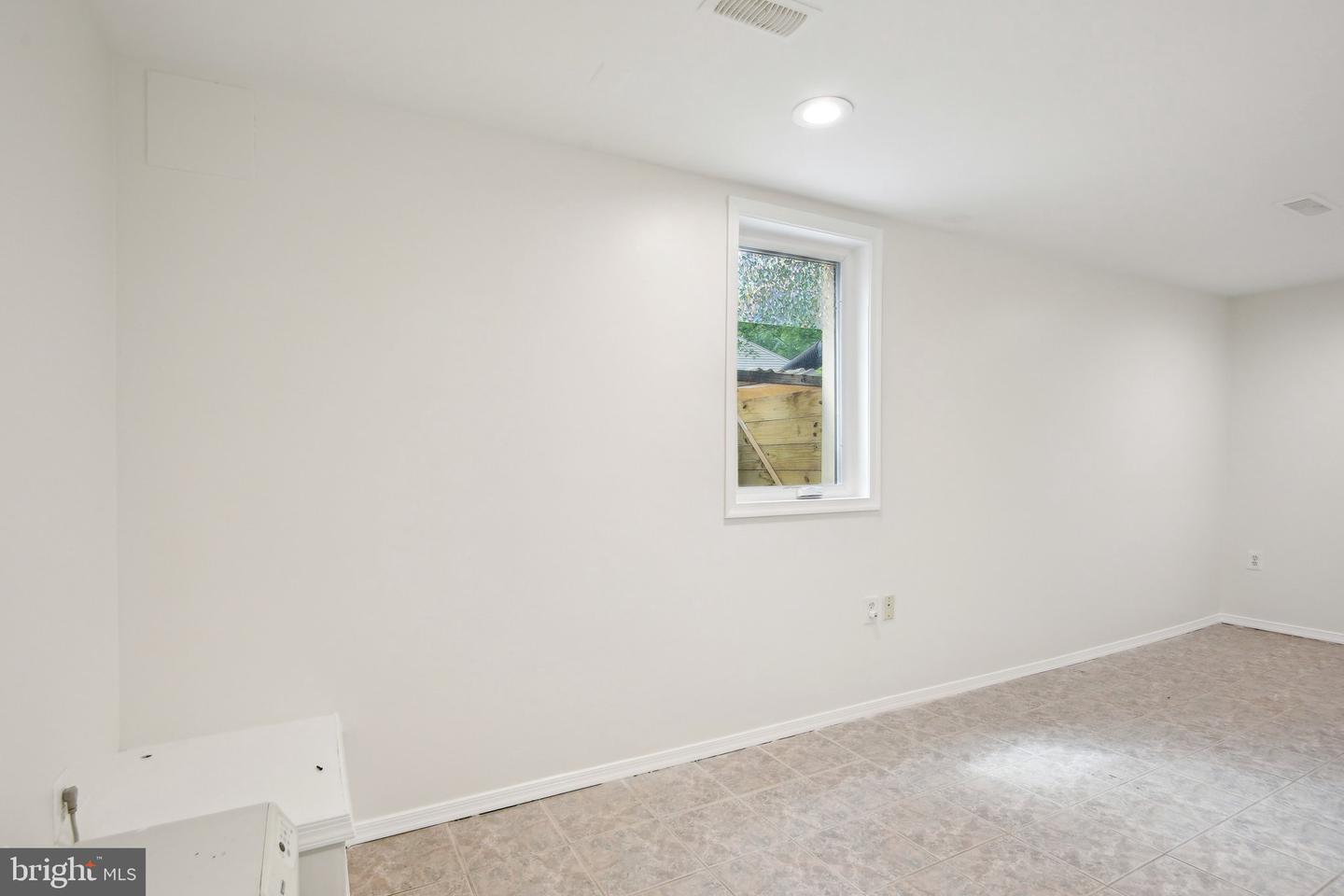 2305 CAVENDISH DR, ALEXANDRIA, Virginia 22308, 4 Bedrooms Bedrooms, ,3 BathroomsBathrooms,Residential,For sale,2305 CAVENDISH DR,VAFX2237094 MLS # VAFX2237094