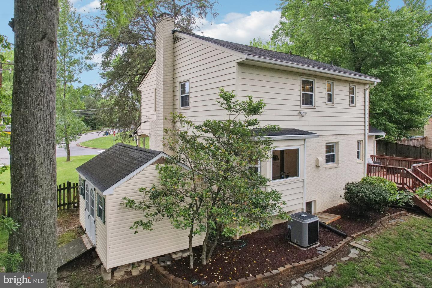2305 CAVENDISH DR, ALEXANDRIA, Virginia 22308, 4 Bedrooms Bedrooms, ,3 BathroomsBathrooms,Residential,For sale,2305 CAVENDISH DR,VAFX2237094 MLS # VAFX2237094
