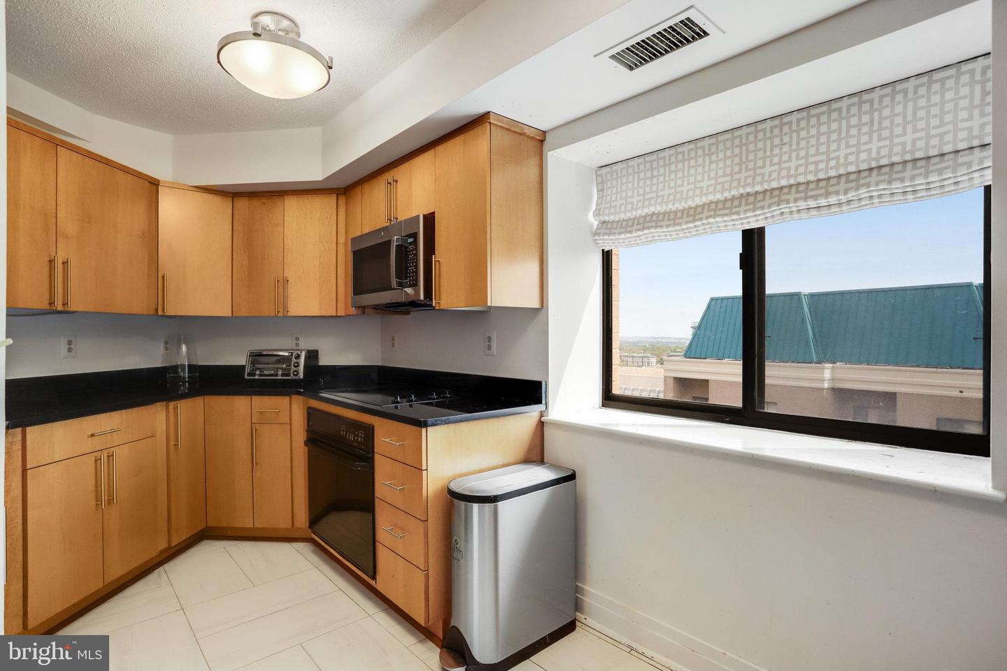 900 STAFFORD ST N #2222, ARLINGTON, Virginia 22203, 2 Bedrooms Bedrooms, ,2 BathroomsBathrooms,Residential,For sale,900 STAFFORD ST N #2222,VAAR2056728 MLS # VAAR2056728