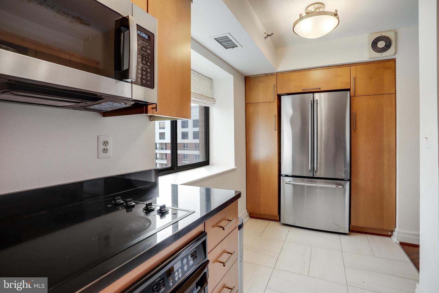 900 STAFFORD ST N #2222, ARLINGTON, Virginia 22203, 2 Bedrooms Bedrooms, ,2 BathroomsBathrooms,Residential,For sale,900 STAFFORD ST N #2222,VAAR2056728 MLS # VAAR2056728