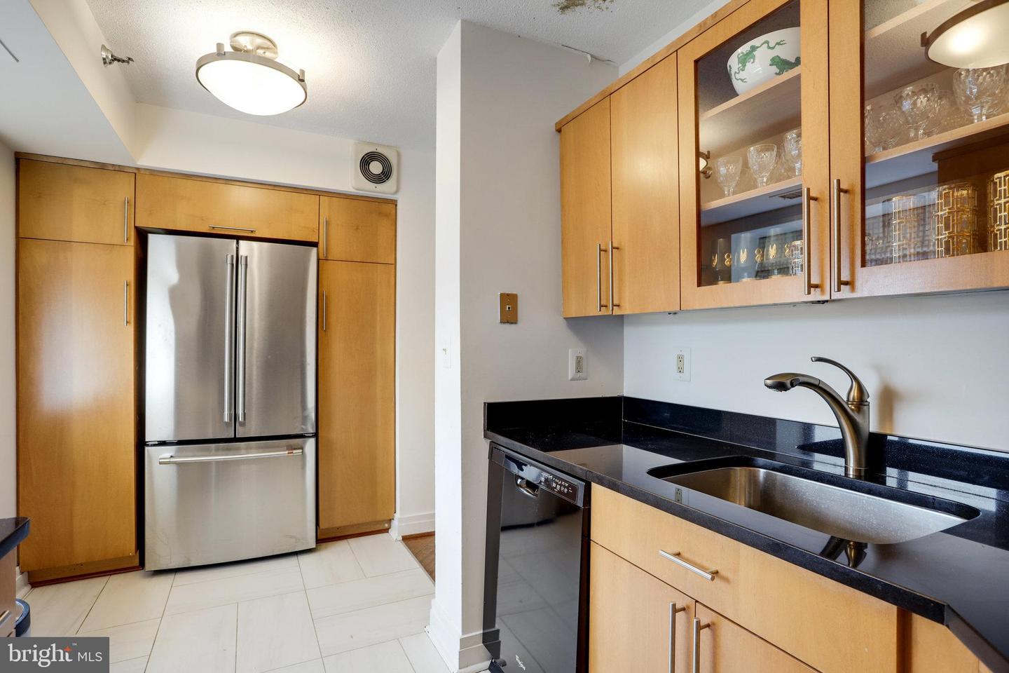 900 STAFFORD ST N #2222, ARLINGTON, Virginia 22203, 2 Bedrooms Bedrooms, ,2 BathroomsBathrooms,Residential,For sale,900 STAFFORD ST N #2222,VAAR2056728 MLS # VAAR2056728