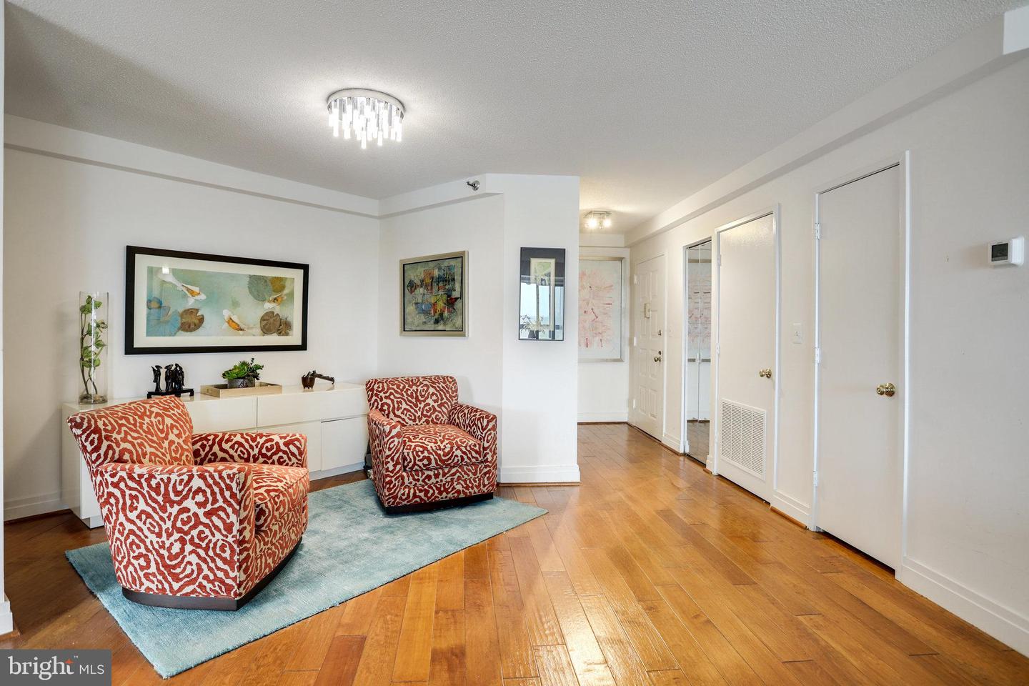 900 STAFFORD ST N #2222, ARLINGTON, Virginia 22203, 2 Bedrooms Bedrooms, ,2 BathroomsBathrooms,Residential,For sale,900 STAFFORD ST N #2222,VAAR2056728 MLS # VAAR2056728
