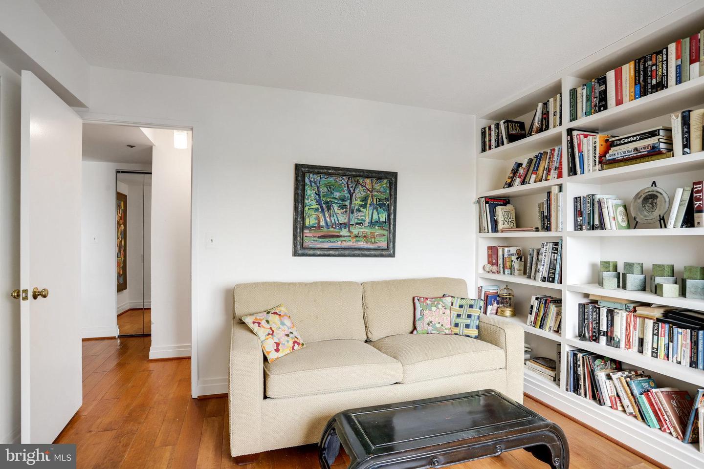900 STAFFORD ST N #2222, ARLINGTON, Virginia 22203, 2 Bedrooms Bedrooms, ,2 BathroomsBathrooms,Residential,For sale,900 STAFFORD ST N #2222,VAAR2056728 MLS # VAAR2056728