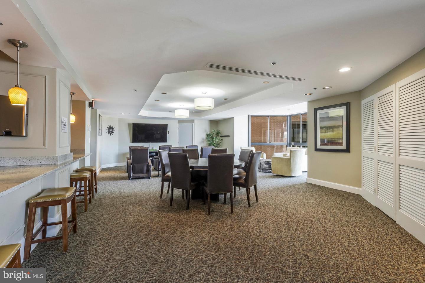 900 STAFFORD ST N #2222, ARLINGTON, Virginia 22203, 2 Bedrooms Bedrooms, ,2 BathroomsBathrooms,Residential,For sale,900 STAFFORD ST N #2222,VAAR2056728 MLS # VAAR2056728