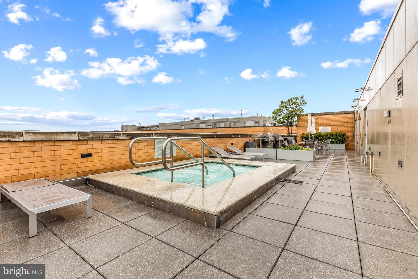 475 K ST NW #1102, WASHINGTON, District Of Columbia 20001, 2 Bedrooms Bedrooms, ,2 BathroomsBathrooms,Residential,For sale,475 K ST NW #1102,DCDC2197892 MLS # DCDC2197892