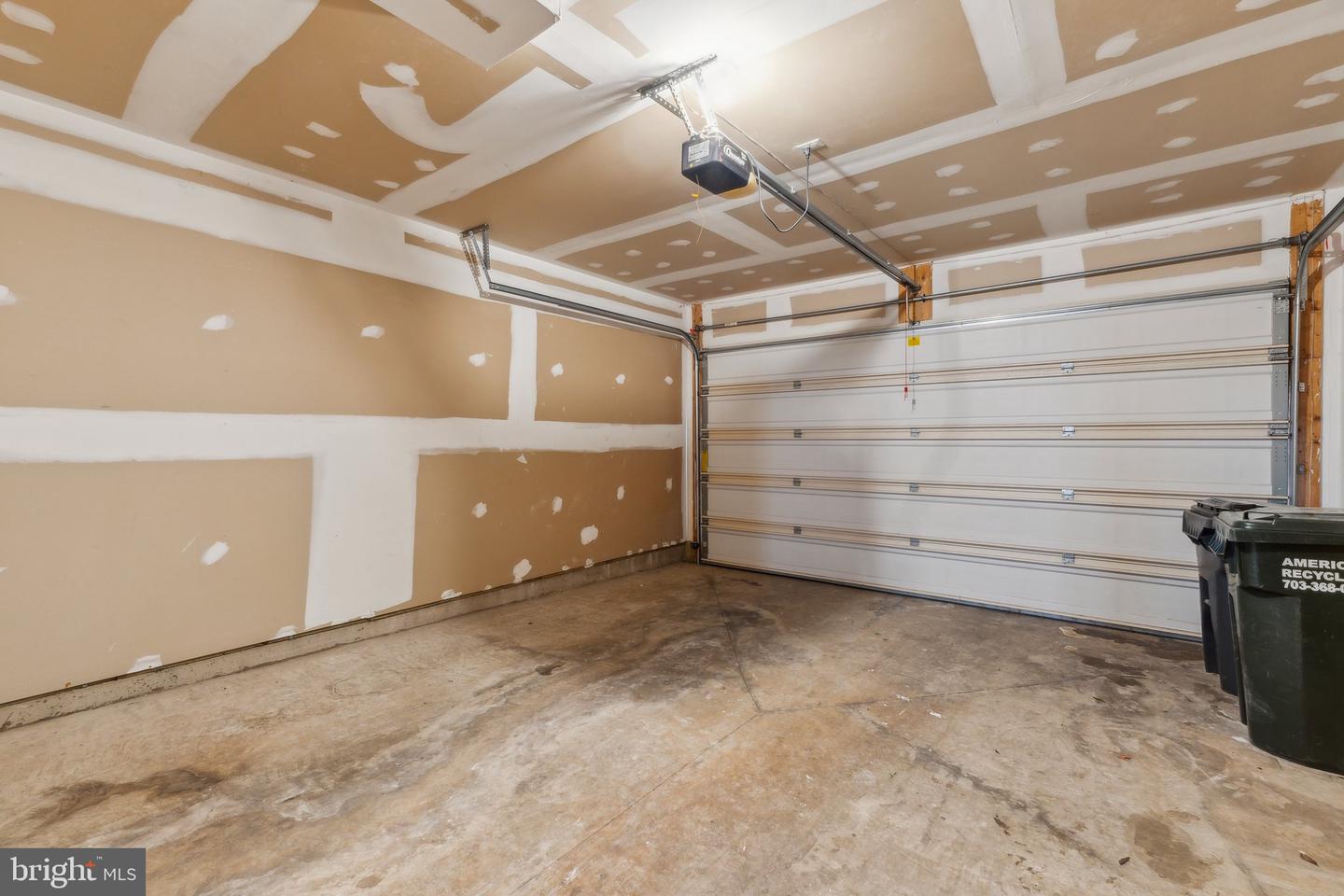 17614 HARPERS FERRY DR, DUMFRIES, Virginia 22025, 3 Bedrooms Bedrooms, ,2 BathroomsBathrooms,Residential,For sale,17614 HARPERS FERRY DR,VAPW2093352 MLS # VAPW2093352