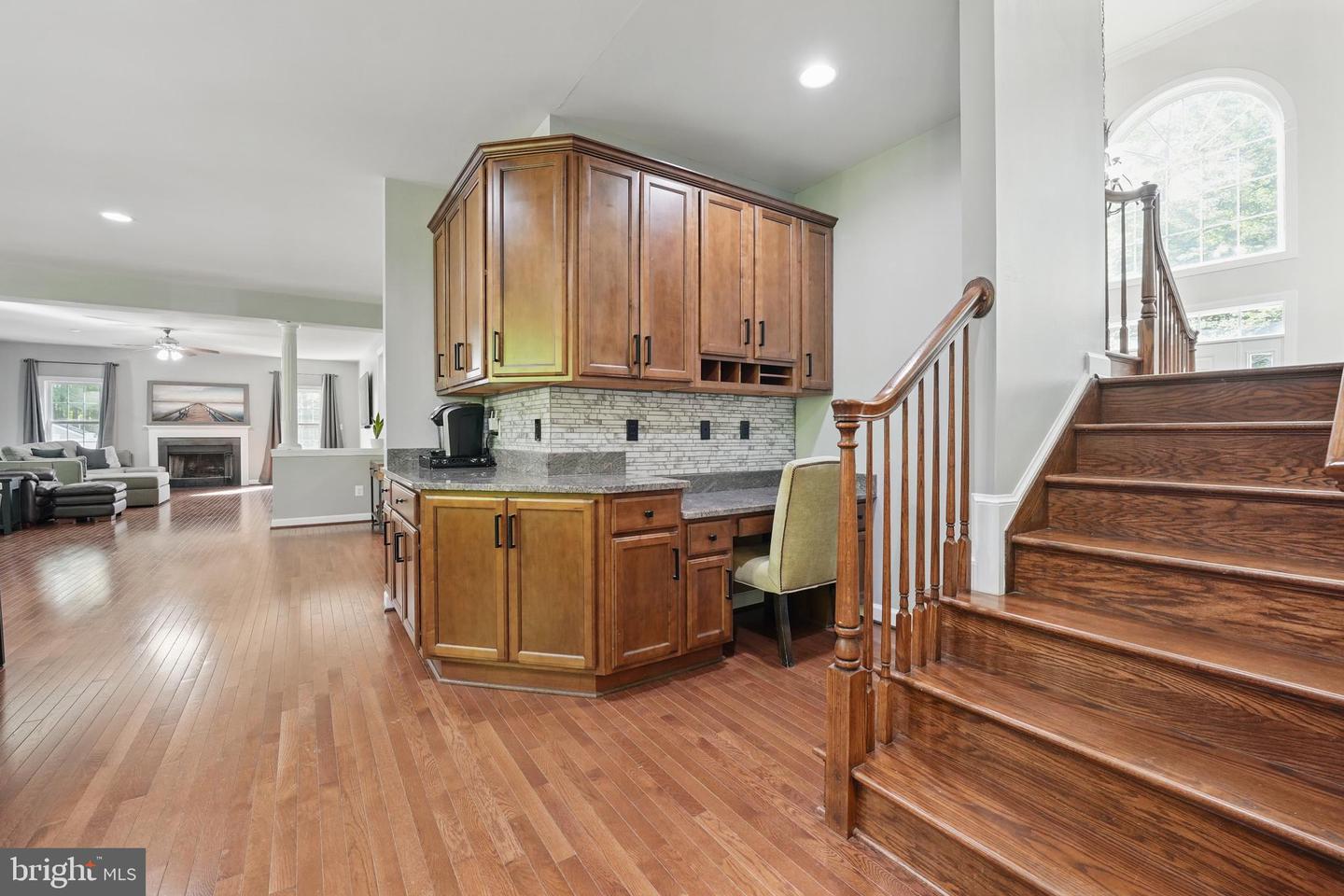 8108 SPRUCE VALLEY LN, CLIFTON, Virginia 20124, 5 Bedrooms Bedrooms, ,5 BathroomsBathrooms,Residential,For sale,8108 SPRUCE VALLEY LN,VAFX2237488 MLS # VAFX2237488
