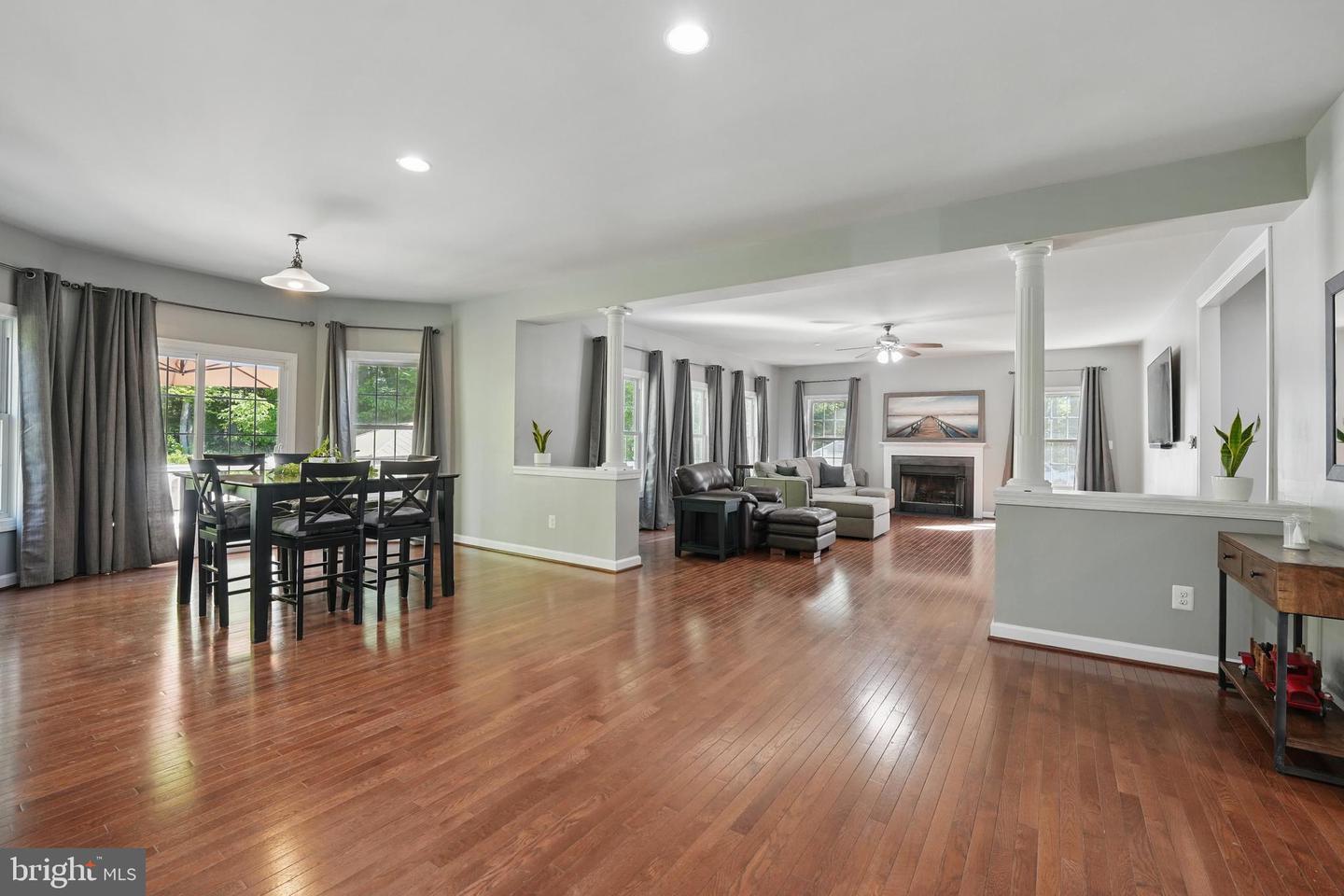 8108 SPRUCE VALLEY LN, CLIFTON, Virginia 20124, 5 Bedrooms Bedrooms, ,5 BathroomsBathrooms,Residential,For sale,8108 SPRUCE VALLEY LN,VAFX2237488 MLS # VAFX2237488