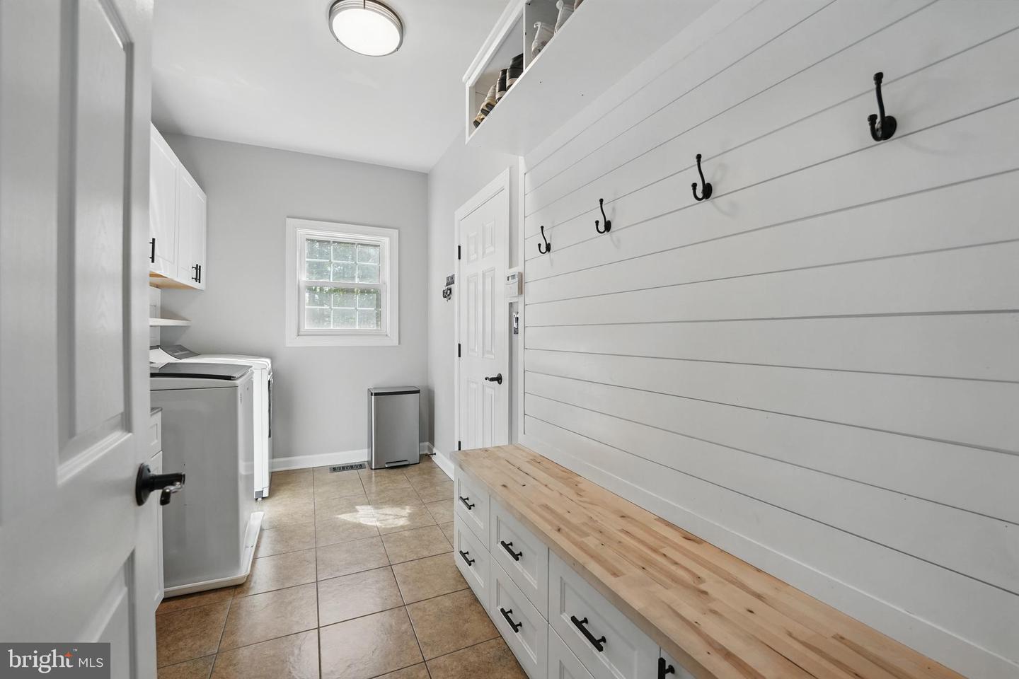 8108 SPRUCE VALLEY LN, CLIFTON, Virginia 20124, 5 Bedrooms Bedrooms, ,5 BathroomsBathrooms,Residential,For sale,8108 SPRUCE VALLEY LN,VAFX2237488 MLS # VAFX2237488