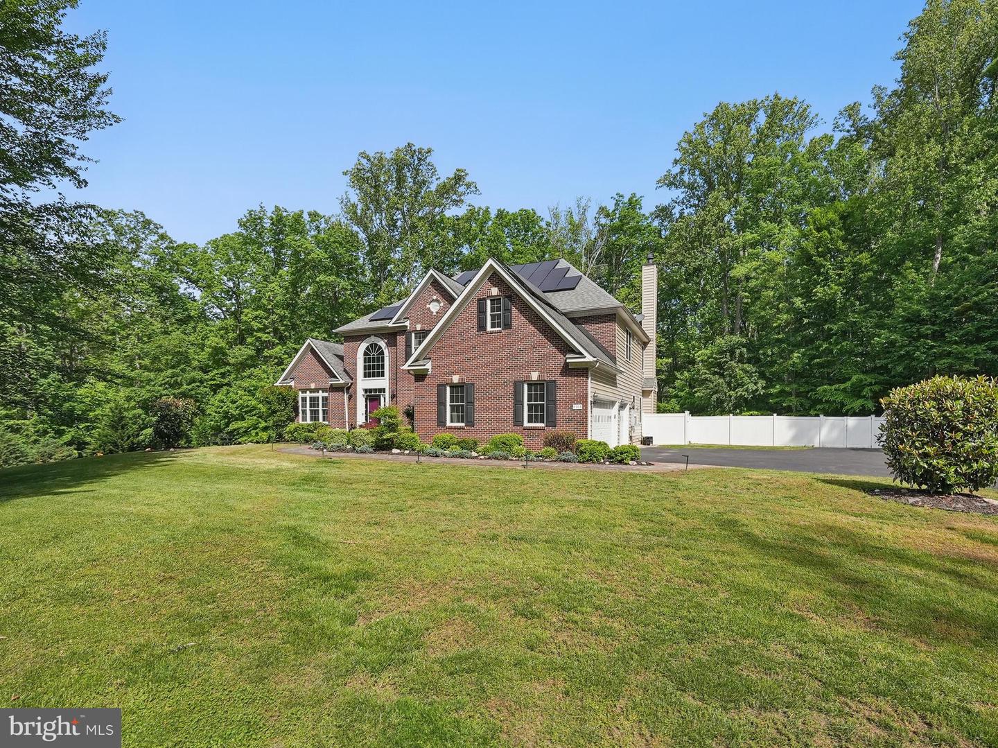 8108 SPRUCE VALLEY LN, CLIFTON, Virginia 20124, 5 Bedrooms Bedrooms, ,5 BathroomsBathrooms,Residential,For sale,8108 SPRUCE VALLEY LN,VAFX2237488 MLS # VAFX2237488