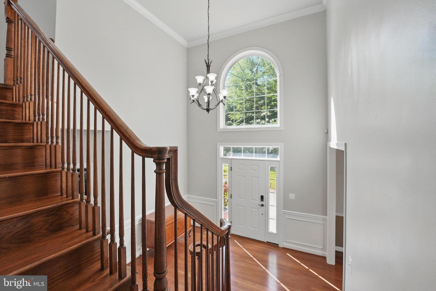 8108 SPRUCE VALLEY LN, CLIFTON, Virginia 20124, 5 Bedrooms Bedrooms, ,5 BathroomsBathrooms,Residential,For sale,8108 SPRUCE VALLEY LN,VAFX2237488 MLS # VAFX2237488