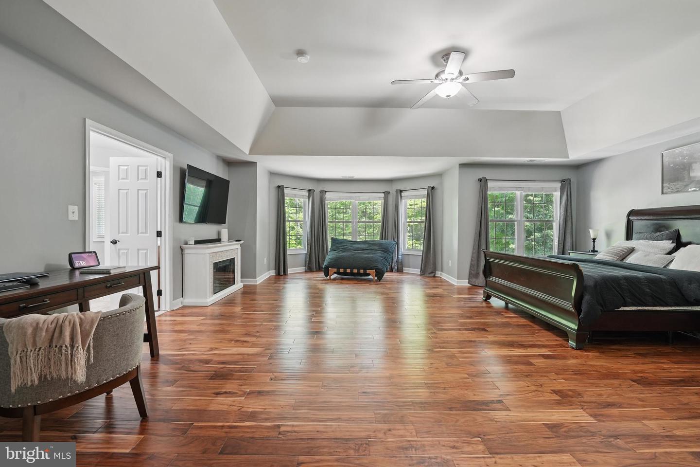 8108 SPRUCE VALLEY LN, CLIFTON, Virginia 20124, 5 Bedrooms Bedrooms, ,5 BathroomsBathrooms,Residential,For sale,8108 SPRUCE VALLEY LN,VAFX2237488 MLS # VAFX2237488