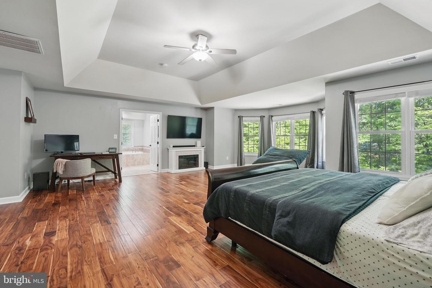 8108 SPRUCE VALLEY LN, CLIFTON, Virginia 20124, 5 Bedrooms Bedrooms, ,5 BathroomsBathrooms,Residential,For sale,8108 SPRUCE VALLEY LN,VAFX2237488 MLS # VAFX2237488