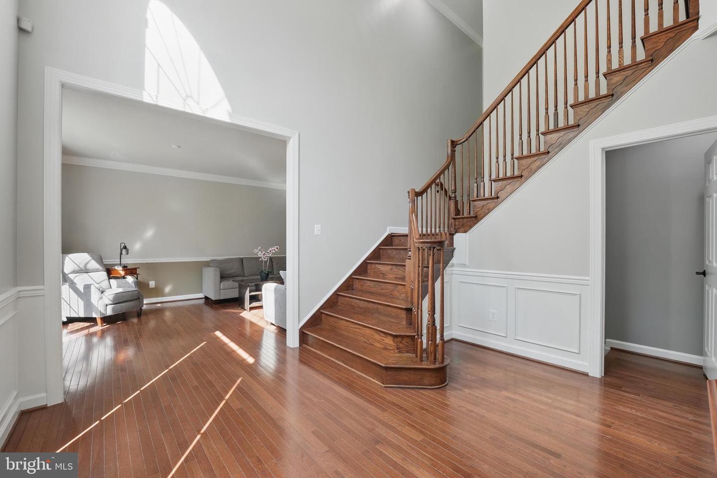 8108 SPRUCE VALLEY LN, CLIFTON, Virginia 20124, 5 Bedrooms Bedrooms, ,5 BathroomsBathrooms,Residential,For sale,8108 SPRUCE VALLEY LN,VAFX2237488 MLS # VAFX2237488