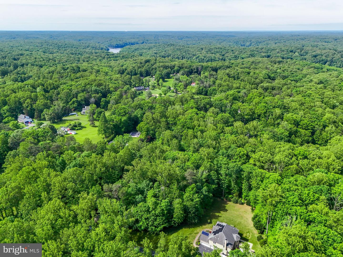 8108 SPRUCE VALLEY LN, CLIFTON, Virginia 20124, 5 Bedrooms Bedrooms, ,5 BathroomsBathrooms,Residential,For sale,8108 SPRUCE VALLEY LN,VAFX2237488 MLS # VAFX2237488
