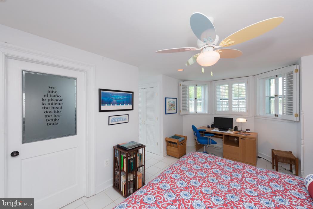 2010 FALL HILL AVE, FREDERICKSBURG, Virginia 22401, 5 Bedrooms Bedrooms, ,5 BathroomsBathrooms,Residential,For sale,2010 FALL HILL AVE,VAFB2008076 MLS # VAFB2008076