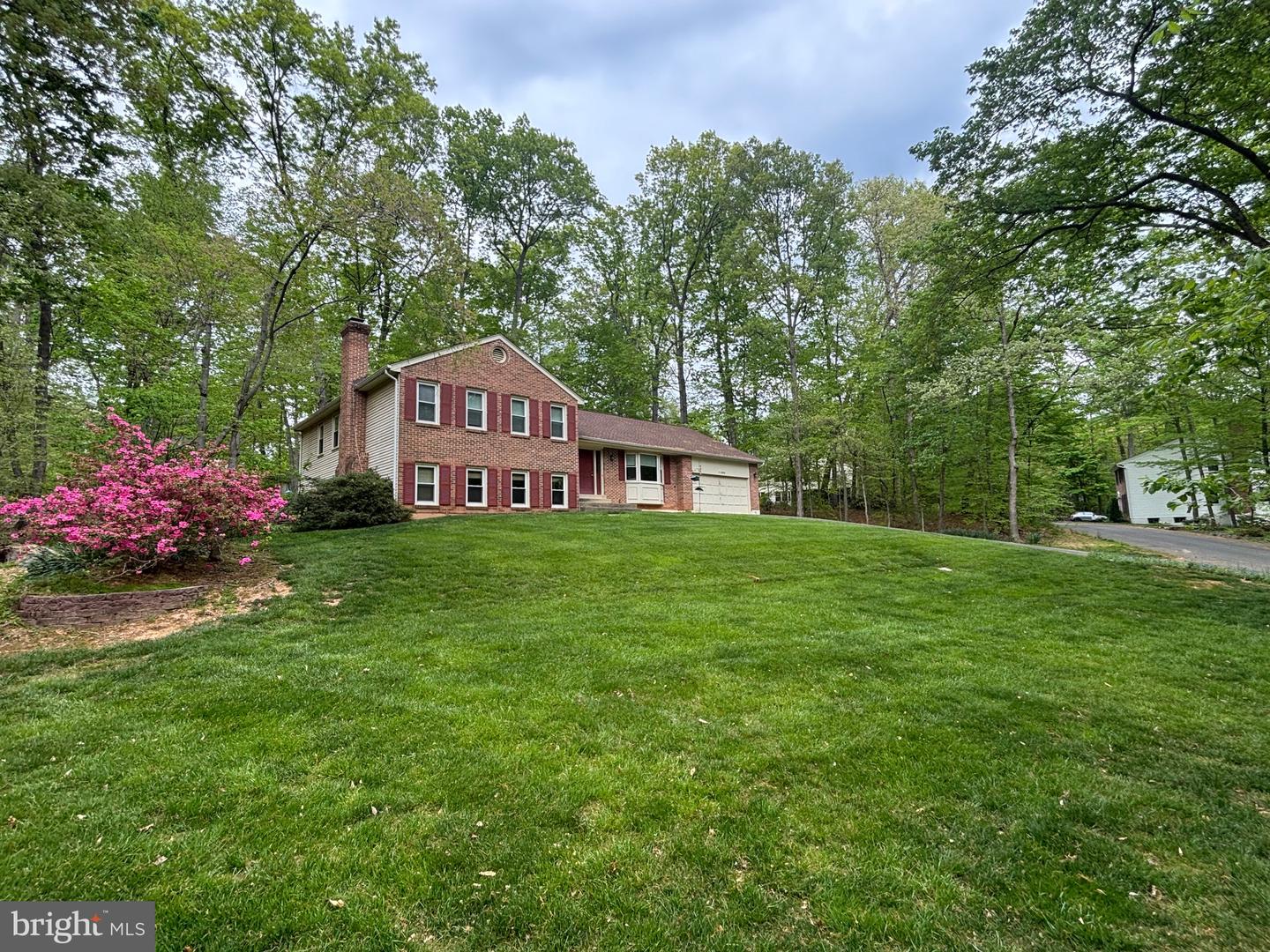 11302 ALMS HOUSE CT, FAIRFAX STATION, Virginia 22039, 4 Bedrooms Bedrooms, ,2 BathroomsBathrooms,Residential,For sale,11302 ALMS HOUSE CT,VAFX2237600 MLS # VAFX2237600
