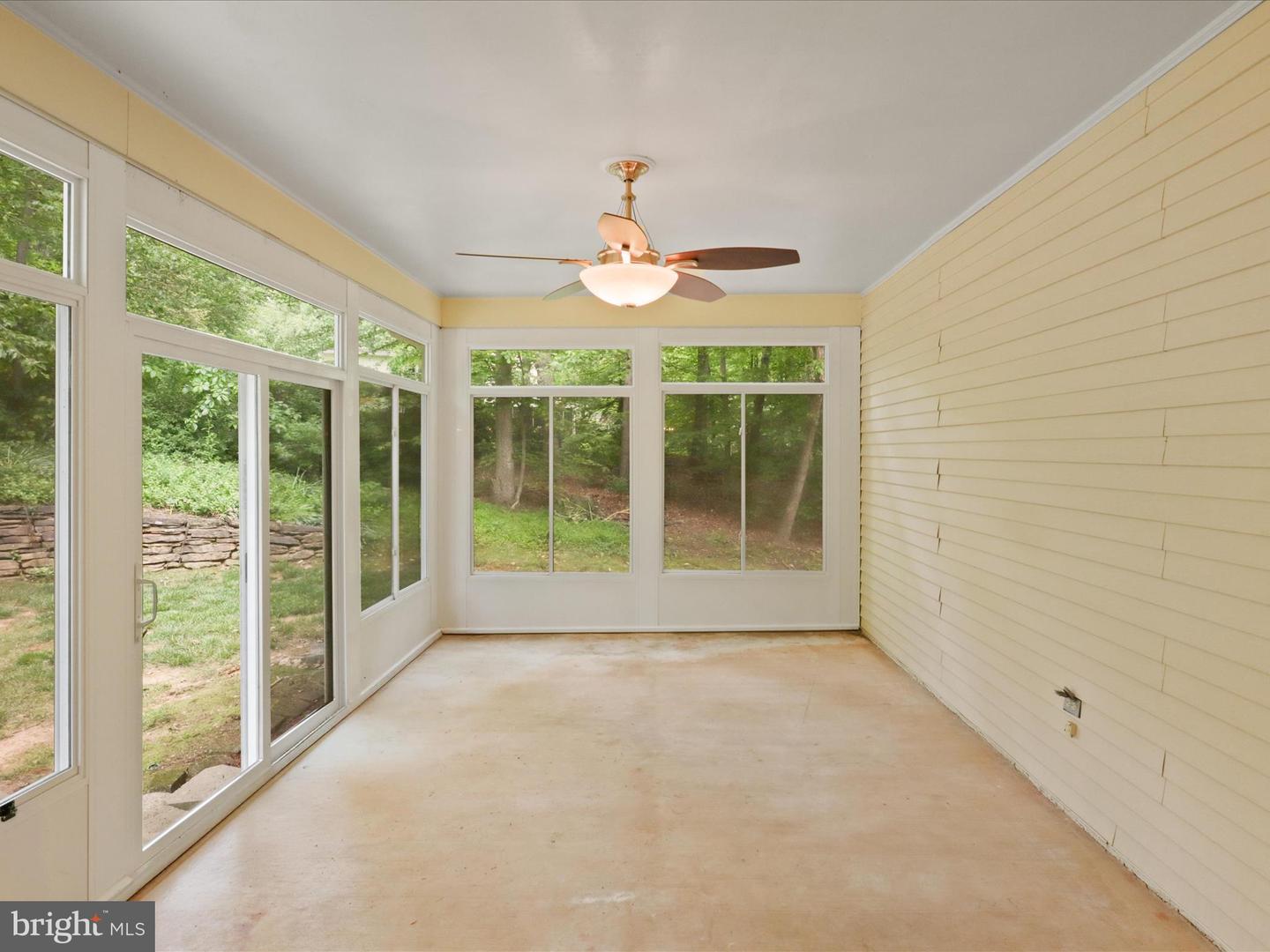 11302 ALMS HOUSE CT, FAIRFAX STATION, Virginia 22039, 4 Bedrooms Bedrooms, ,2 BathroomsBathrooms,Residential,For sale,11302 ALMS HOUSE CT,VAFX2237600 MLS # VAFX2237600