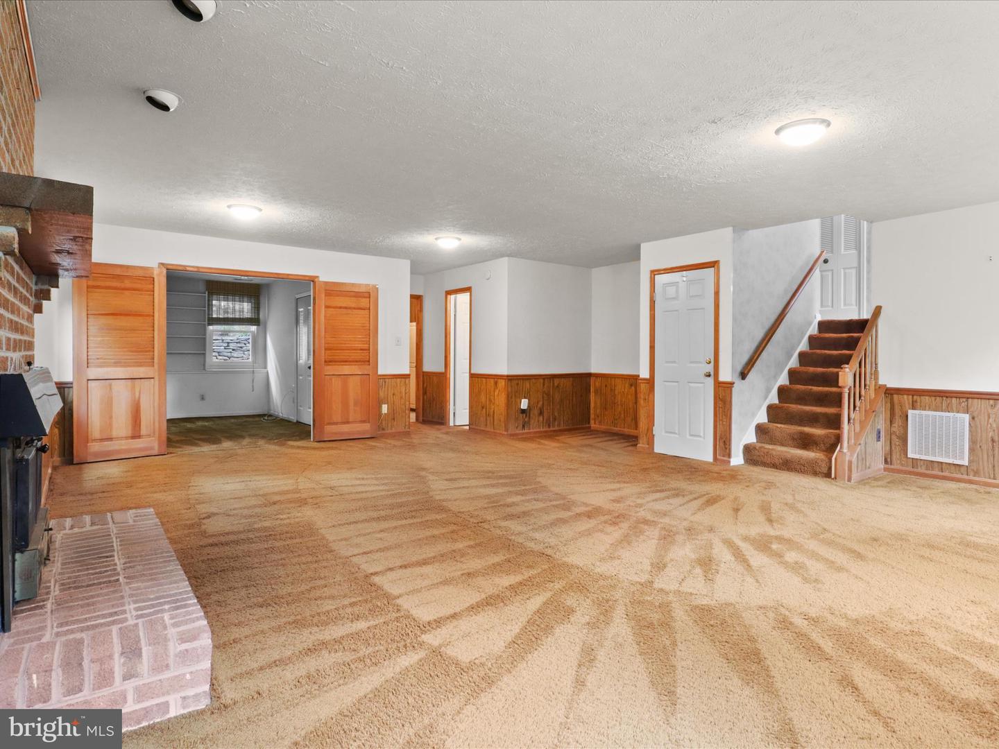 11302 ALMS HOUSE CT, FAIRFAX STATION, Virginia 22039, 4 Bedrooms Bedrooms, ,2 BathroomsBathrooms,Residential,For sale,11302 ALMS HOUSE CT,VAFX2237600 MLS # VAFX2237600